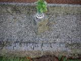 image of grave number 915755
